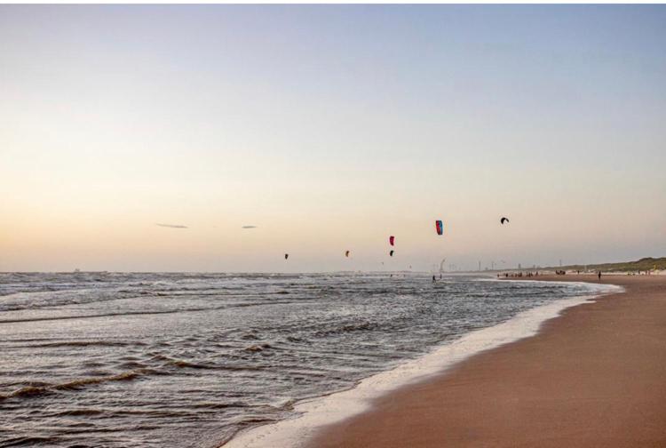 King Almost By The Sea Zandvoort Exterior foto